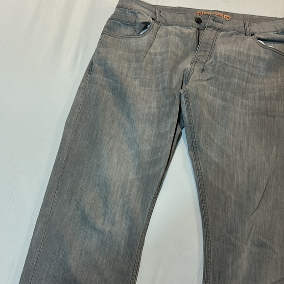 3 jeans in bundle - Picture 8 of 9